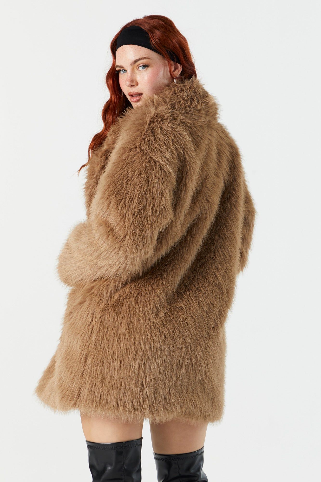 Manteau en similifourrure sold by Urban Planet product image thumbnail 3