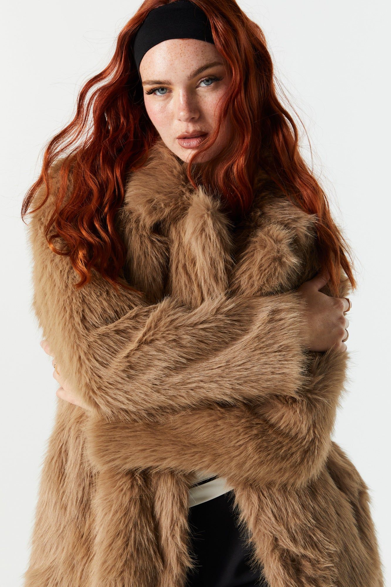 Manteau en similifourrure sold by Urban Planet product image thumbnail 2