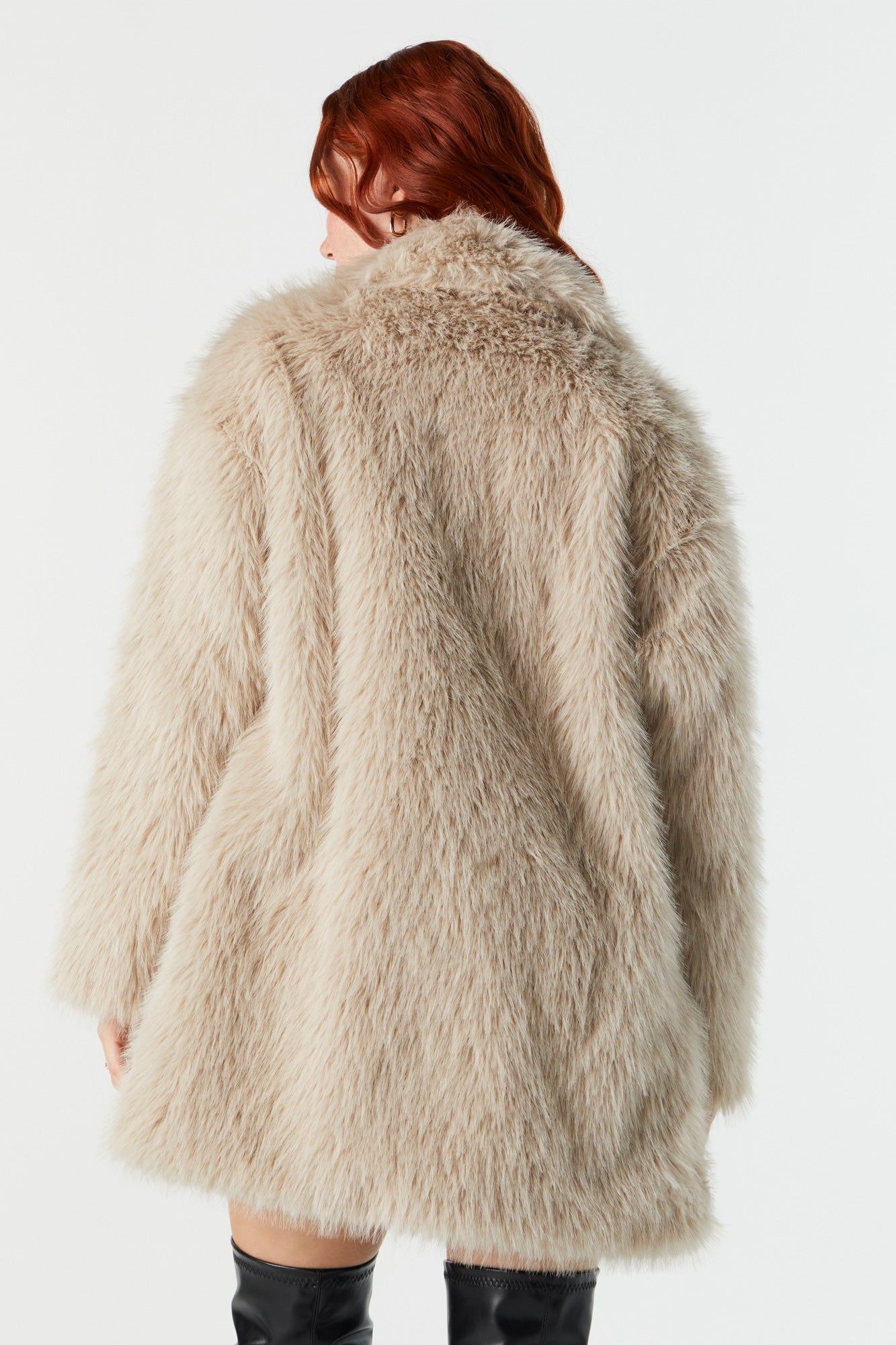 Manteau en similifourrure sold by Urban Planet product image thumbnail 5