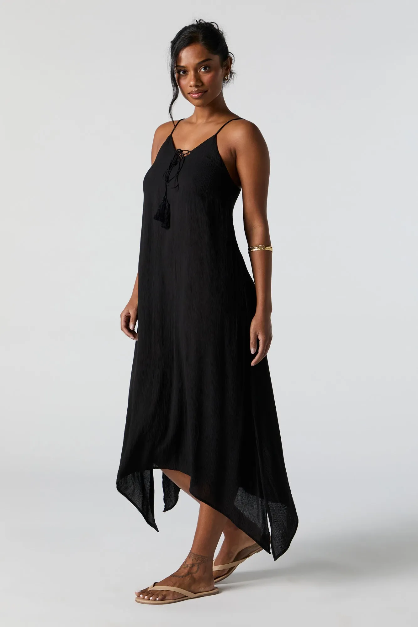 Robe midi avec pampilles et encolure en V sold by Urban Planet product image thumbnail 2