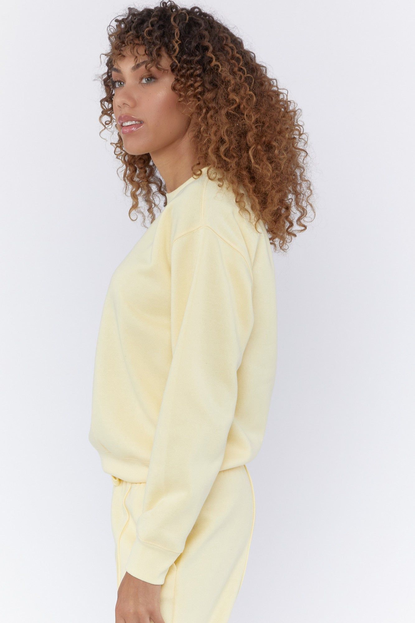 Chandail de base ras du cou en molleton sold by Urban Planet product image thumbnail 2