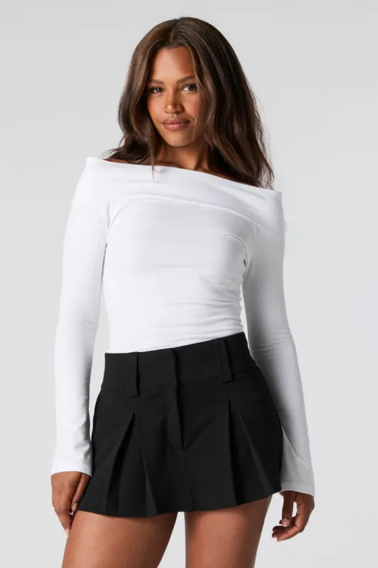 Minijupe-short plissée en crêpe sold by Urban Planet