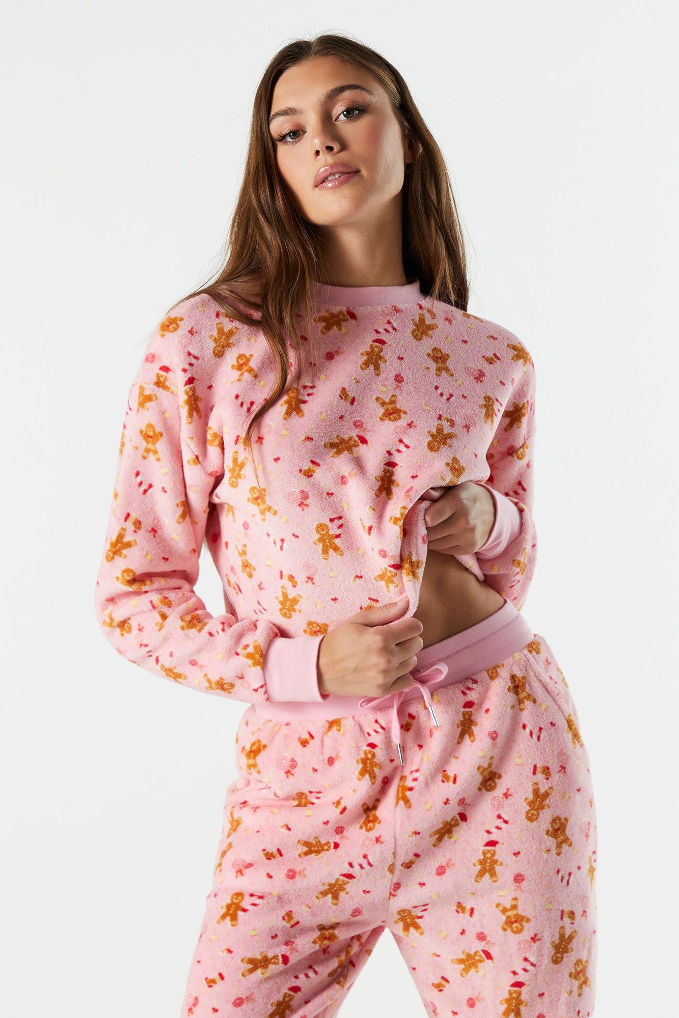 Haut de pyjama de Noël en peluche à imprimé Pain d'épices sold by Urban Planet product image thumbnail 2