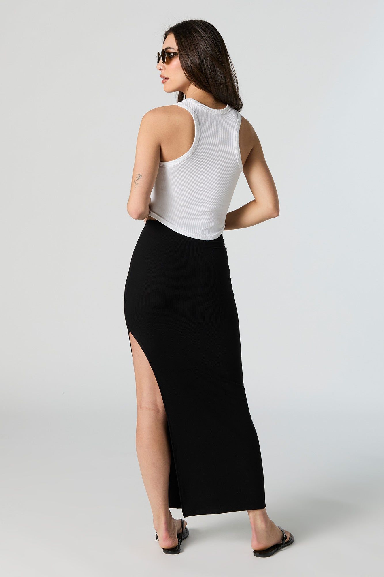 Jupe maxi profilée côtelée avec fente sold by Urban Planet product image thumbnail 3