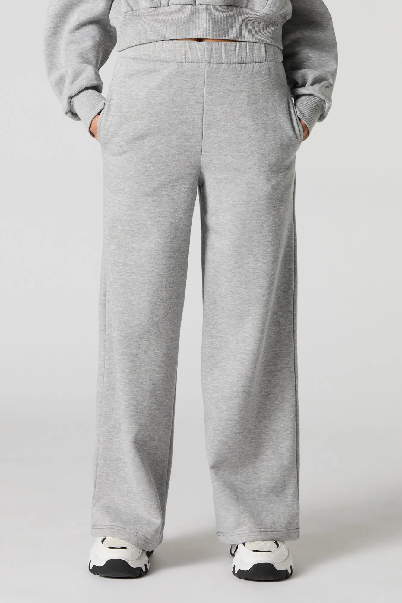 Pantalon d'entraînement à jambe large en molleton sold by Urban Planet product image thumbnail 2