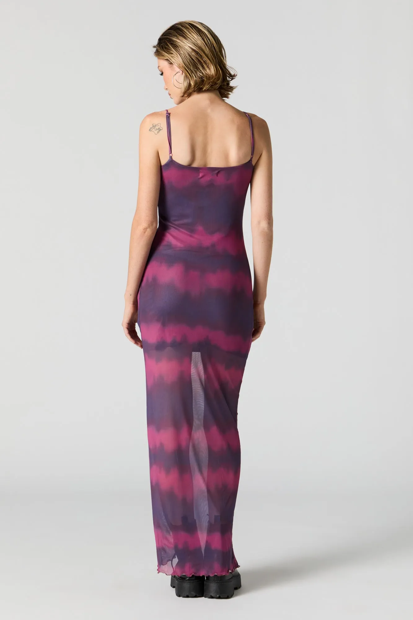 Robe maxi sans manches en filet imprimé sold by Urban Planet product image thumbnail 3