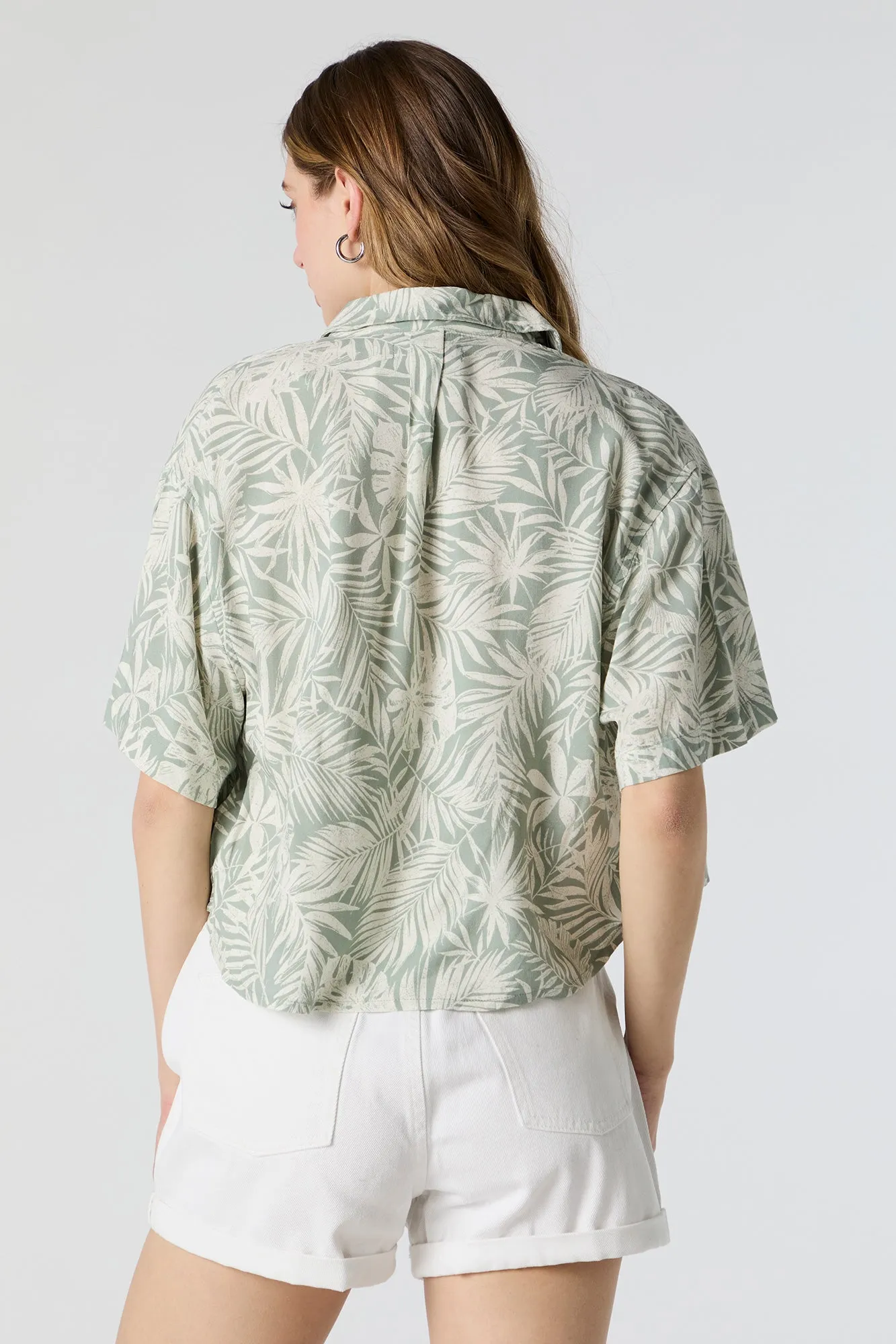 Leaf Print Cropped Button-Up Top sold by Urban Planet product image thumbnail 2