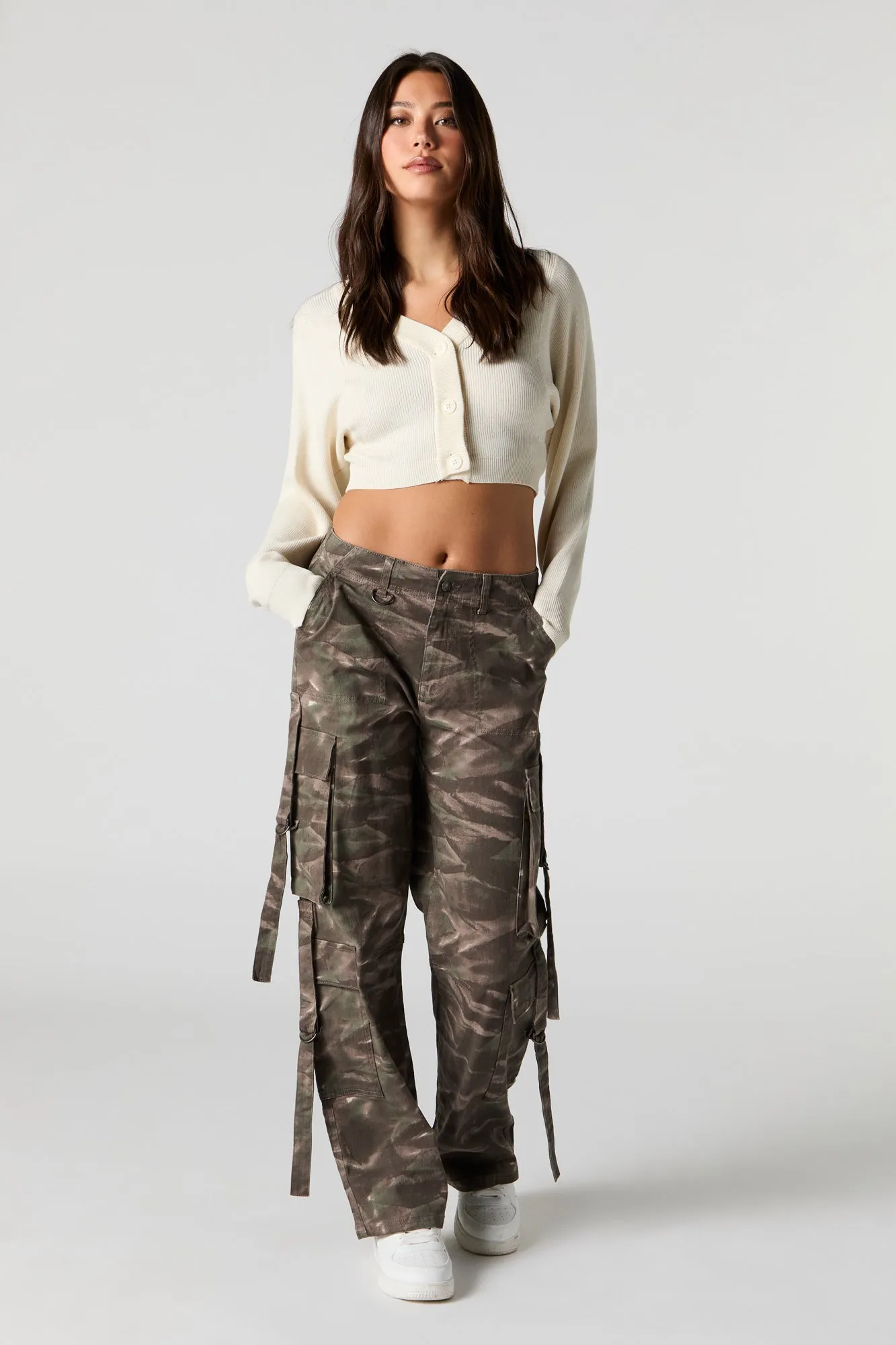 Pantalon cargo utilitaire camouflage sold by Urban Planet product image thumbnail 4