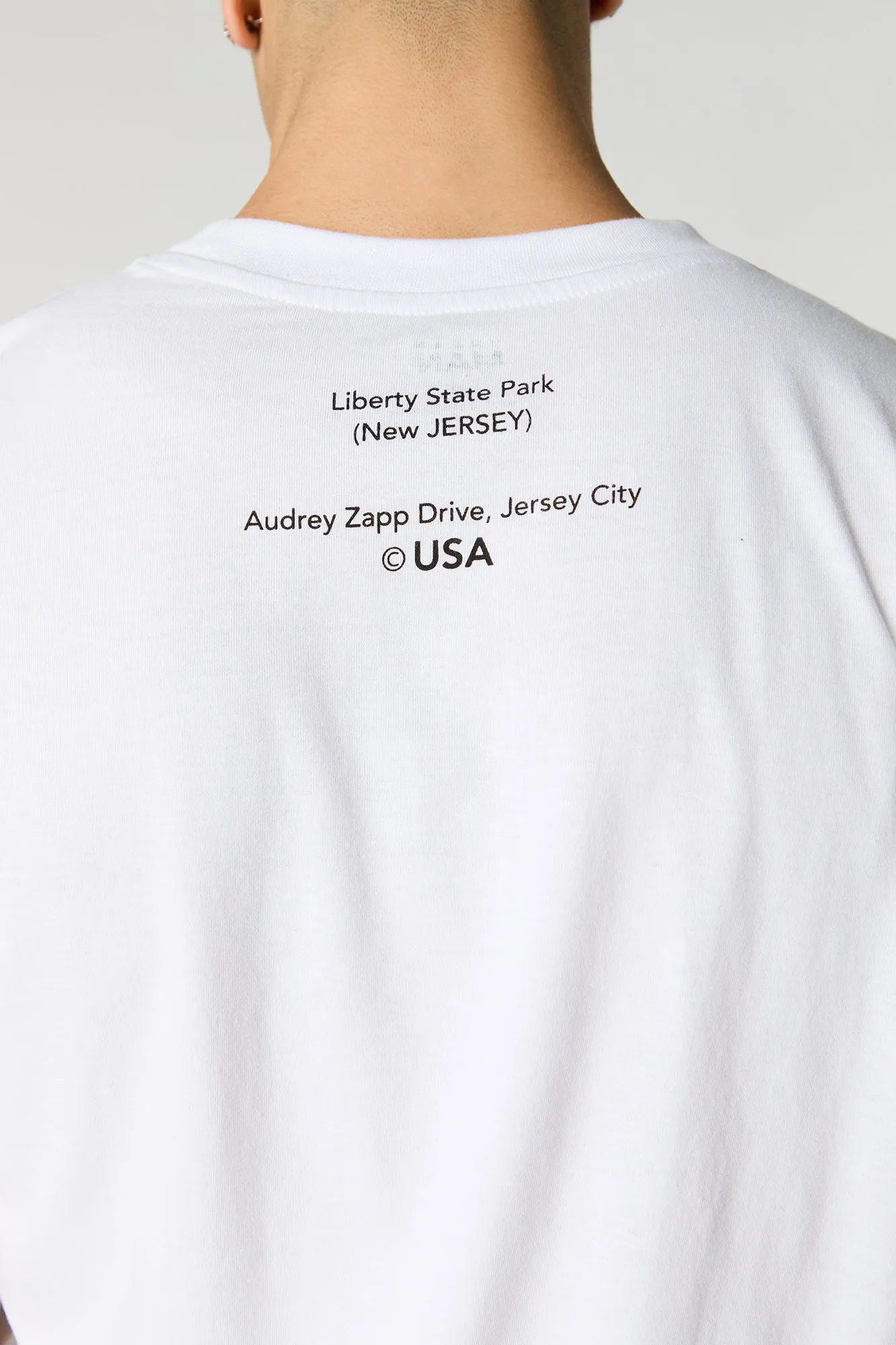 Never Stop Dreaming Graphic T-Shirt sold by Urban Planet product image thumbnail 4