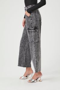 Jean cargo à jambe large délavé minéral sold by Urban Planet