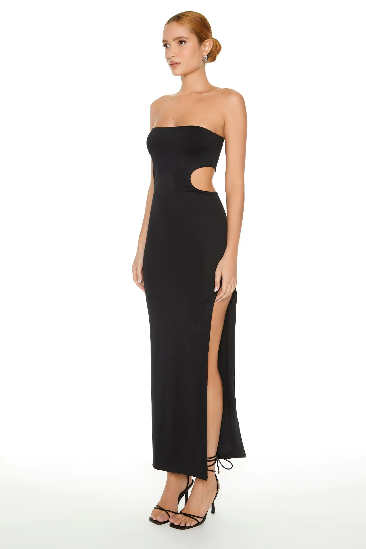 Robe maxi gainante sans bretelles avec découpes sold by Urban Planet product image thumbnail 2