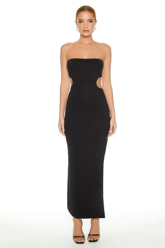 Robe maxi gainante sans bretelles avec découpes sold by Urban Planet
