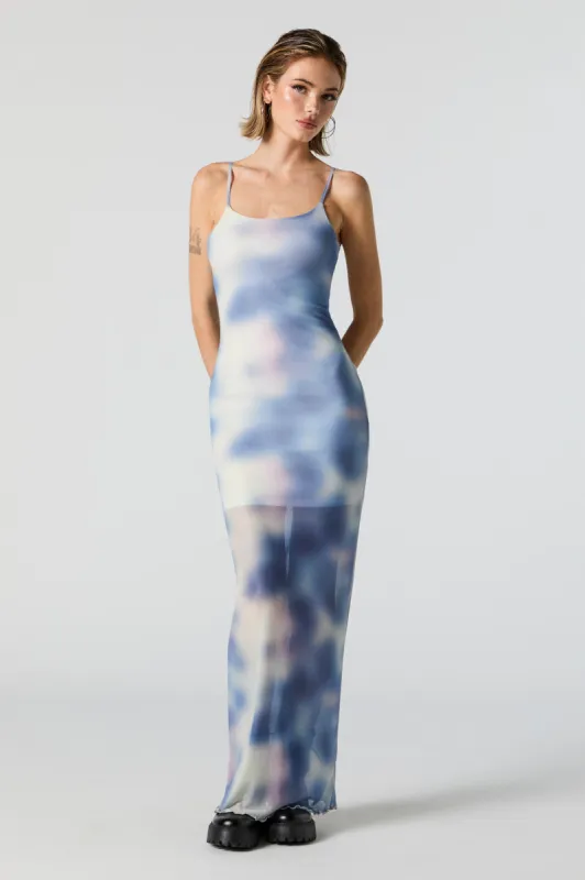 Robe maxi sans manches en filet imprimé bleu sold by Urban Planet