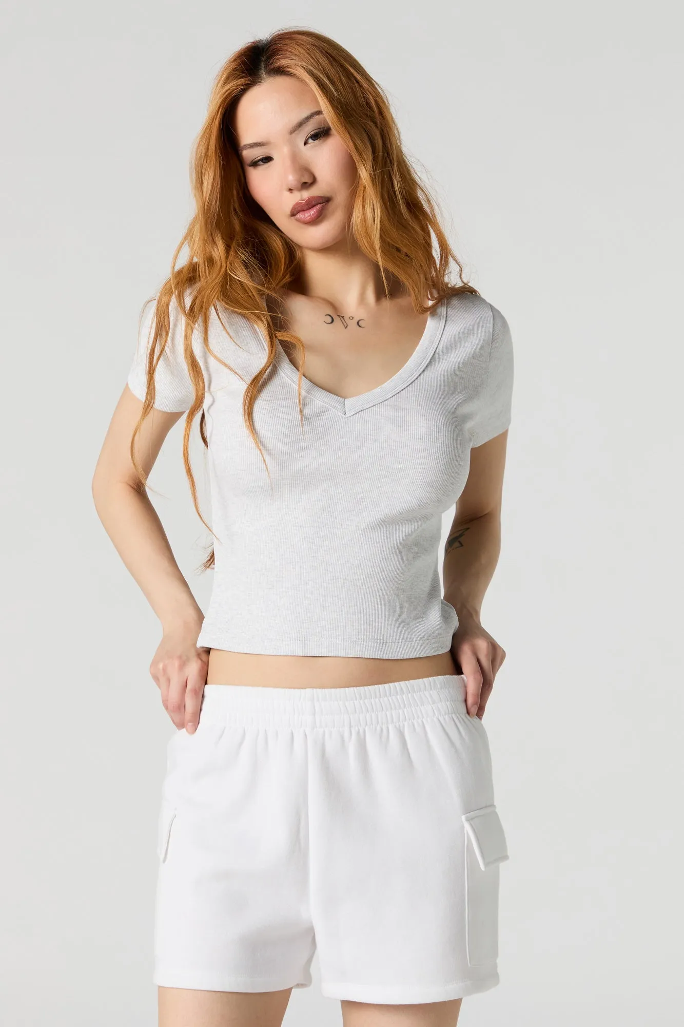 T-shirt côtelé à encolure en V sold by Urban Planet product image thumbnail 4