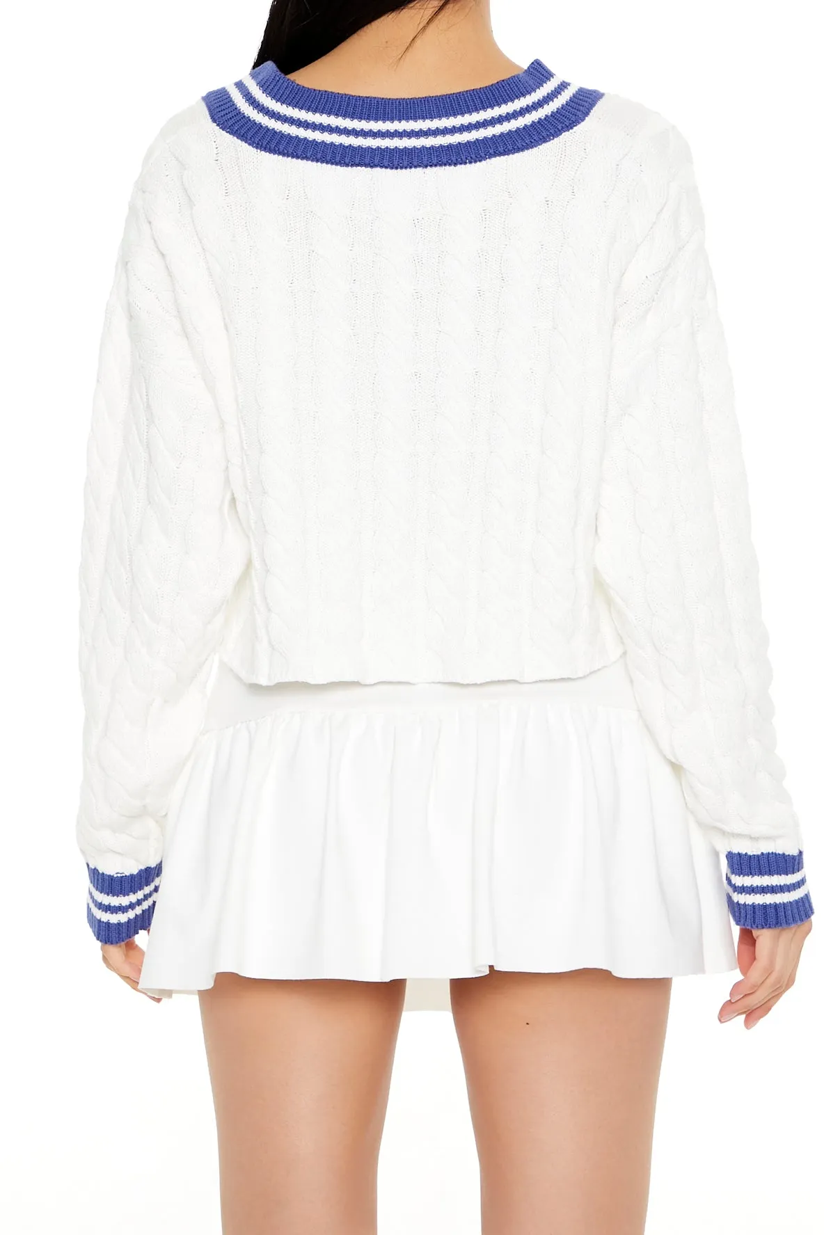 Chandail court en tricot torsadé sold by Urban Planet product image thumbnail 3