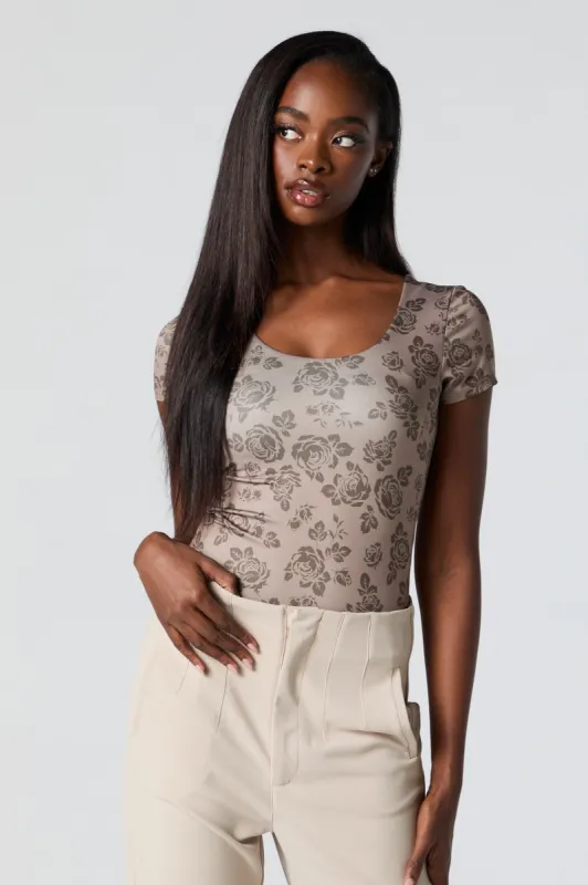 Maillot profilé à manches courtes avec encolure dégagée sold by Urban Planet