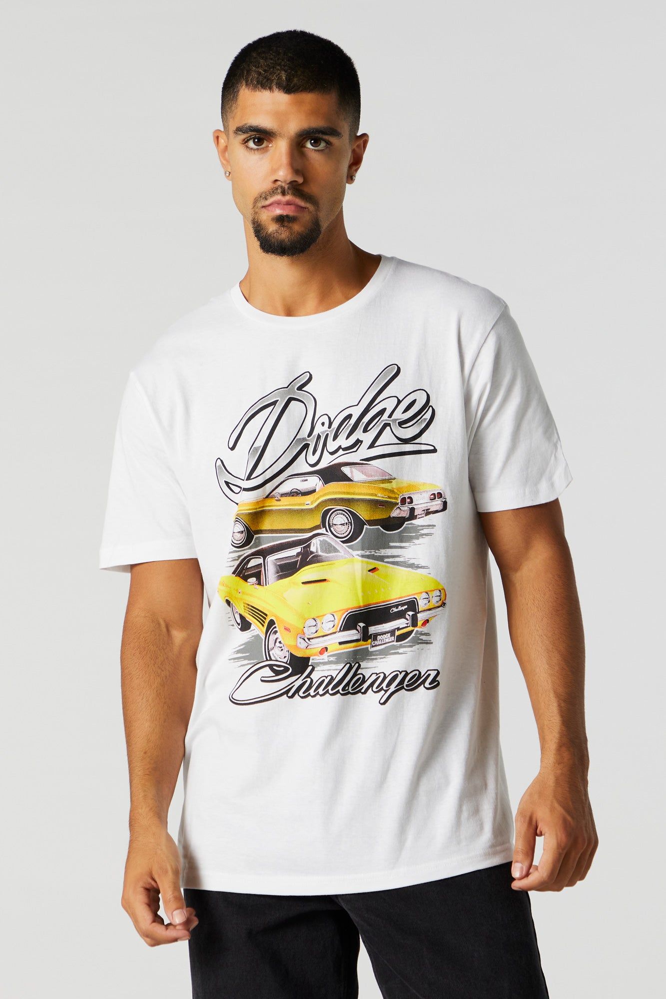 T-shirt à imprimé Dodge Challenger sold by Urban Planet