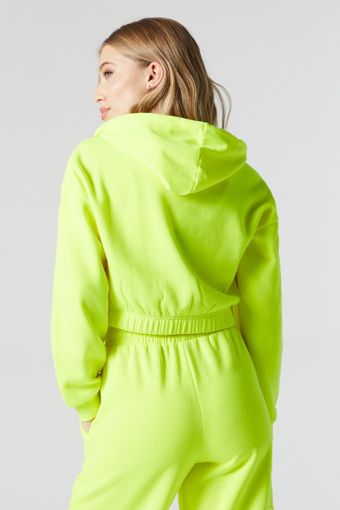 Haut court à capuchon avec fermeture à glissière sold by Urban Planet product image thumbnail 2