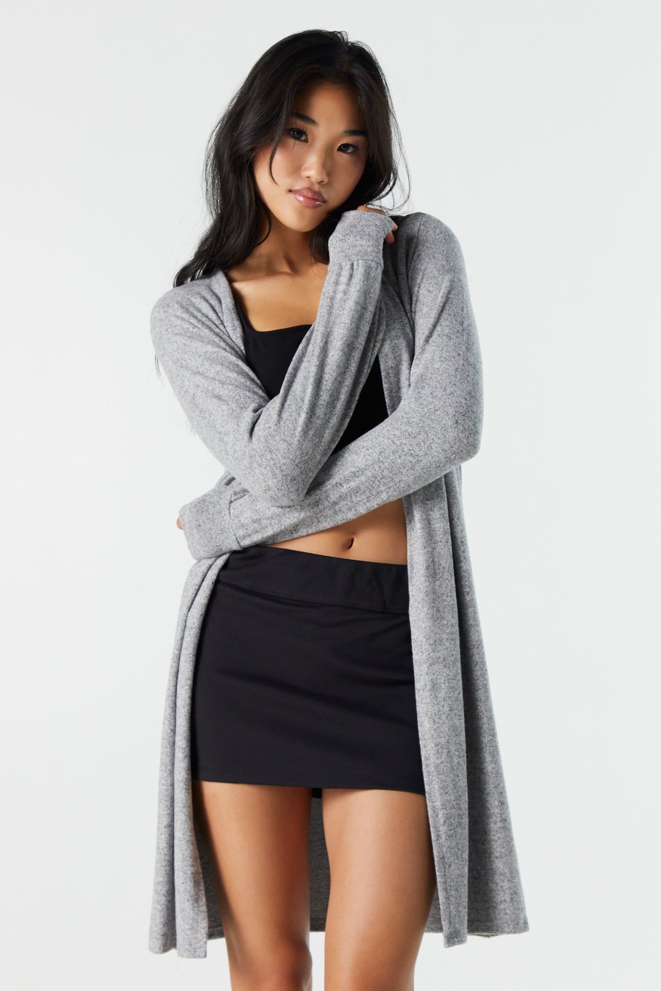 Haut court à capuchon avec fermeture à glissière sold by Urban Planet