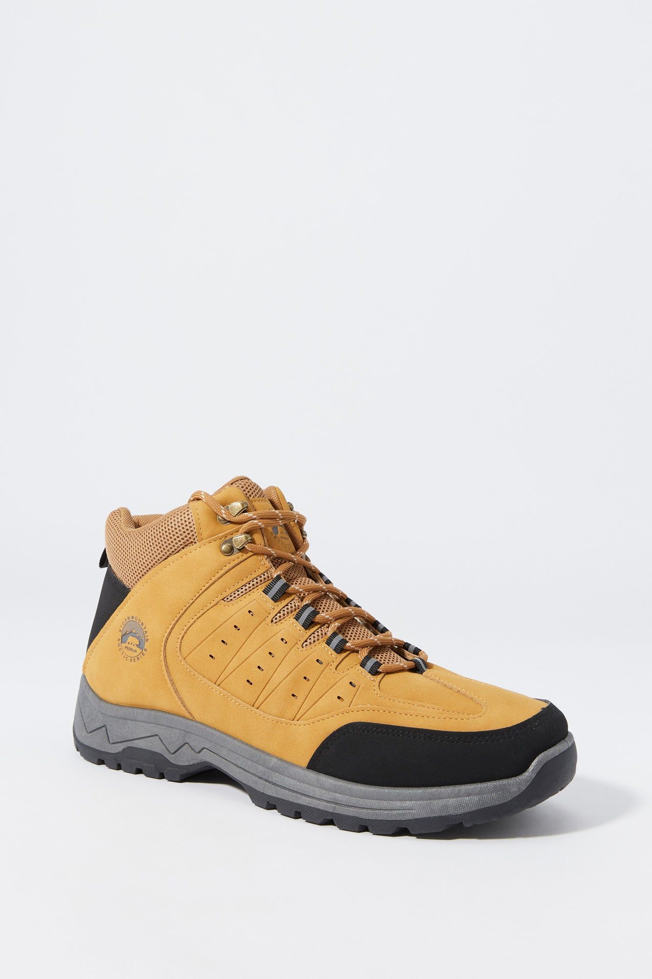 Chaussures de randonnée en suède et filet sold by Urban Planet product image thumbnail 2