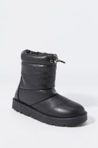 Bottes bouffantes en similicuir sold by Urban Planet