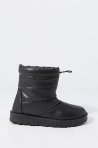 Bottes bouffantes en similicuir sold by Urban Planet