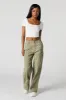 Pantalon cargo à jambe droite avec trois poches sold by Urban Planet