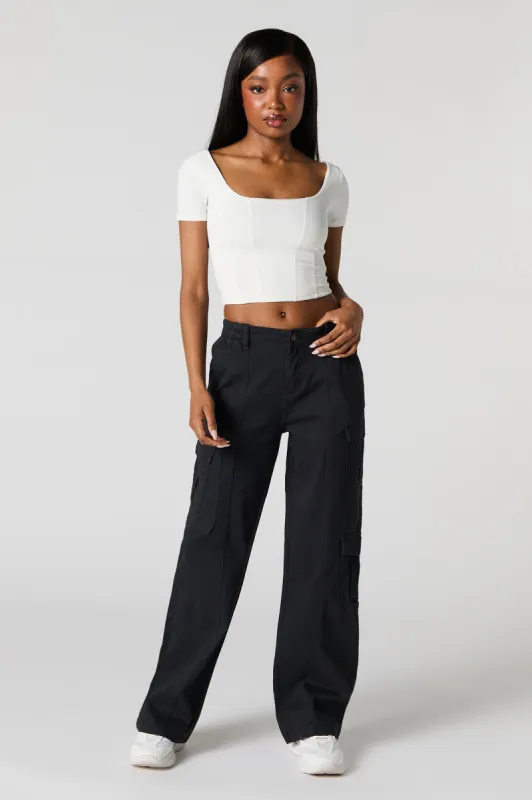 Pantalon cargo à jambe droite avec trois poches sold by Urban Planet