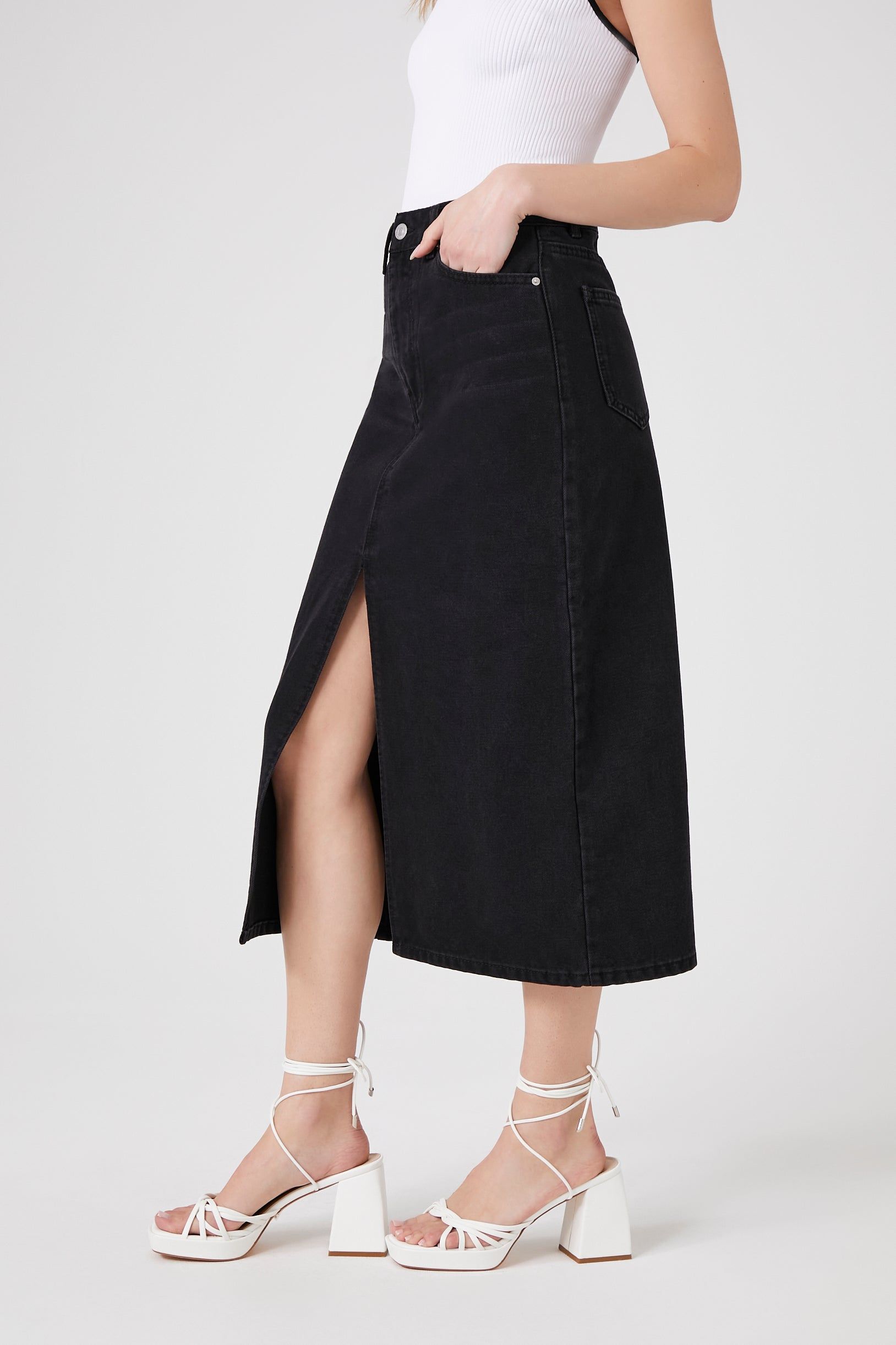 Jupe maxi en denim sold by Urban Planet product image thumbnail 3
