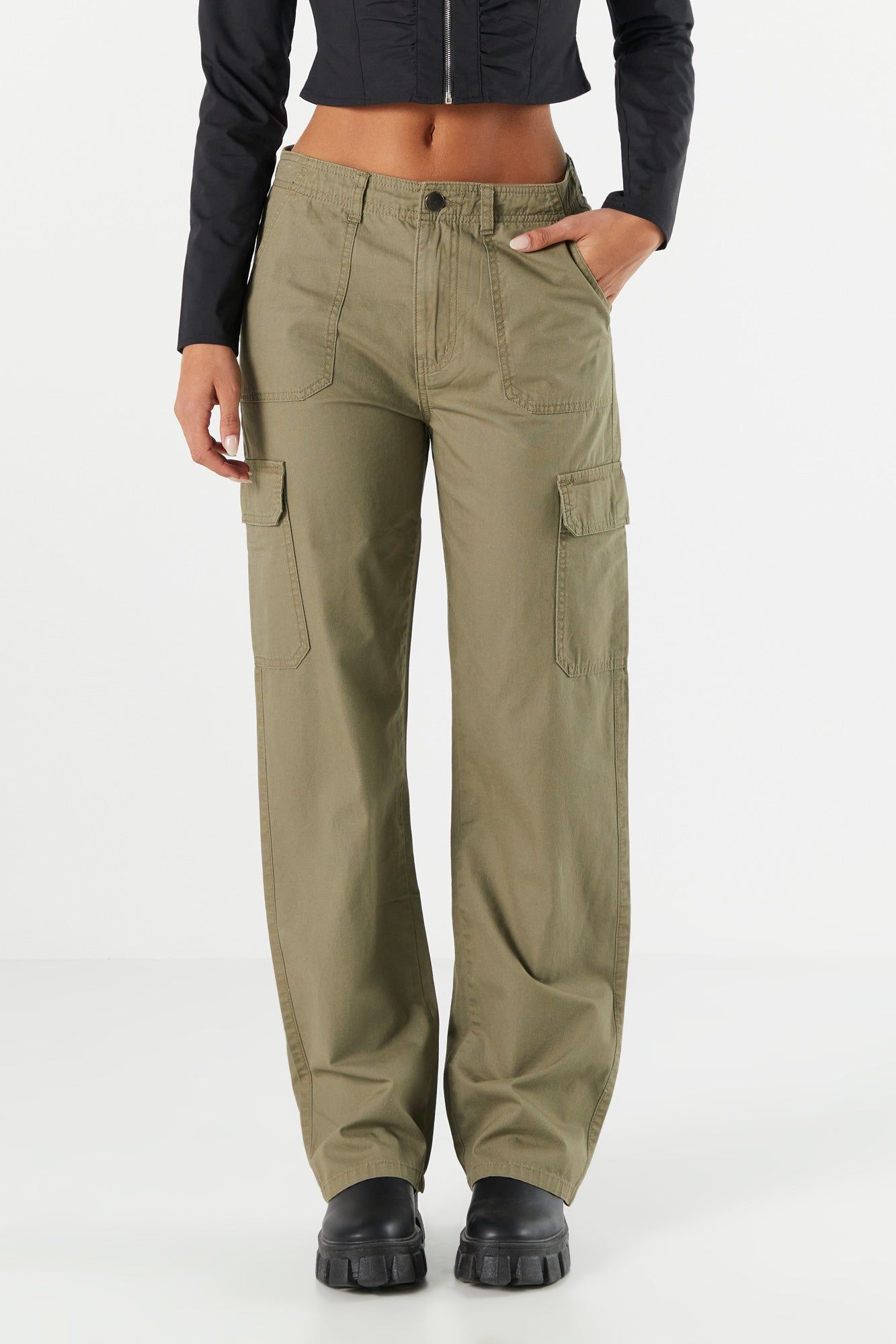 Pantalon cargo uni à jambe droite sold by Urban Planet product image thumbnail 5