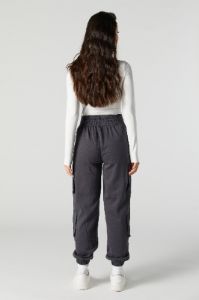 Jogger cargo avec poches multiples en molleton sold by Urban Planet