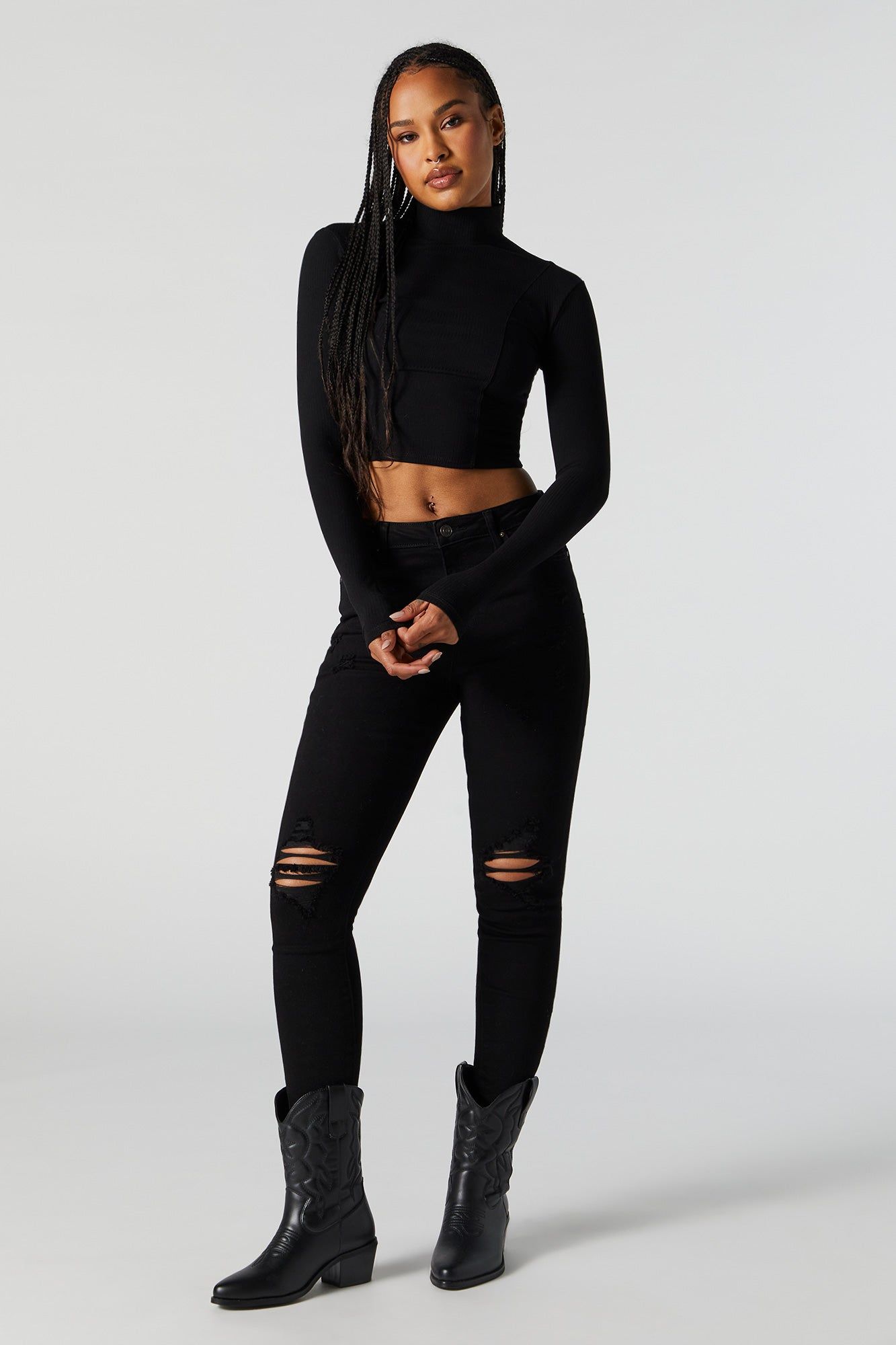 Jean remonte-fesses ajusté d'aspect usé délavé noir sold by Urban Planet product image thumbnail 4