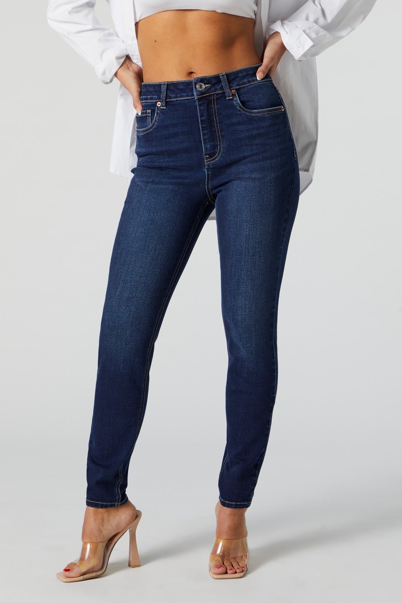 Jean Miami délavé foncé à taille haute sold by Urban Planet product image thumbnail 2