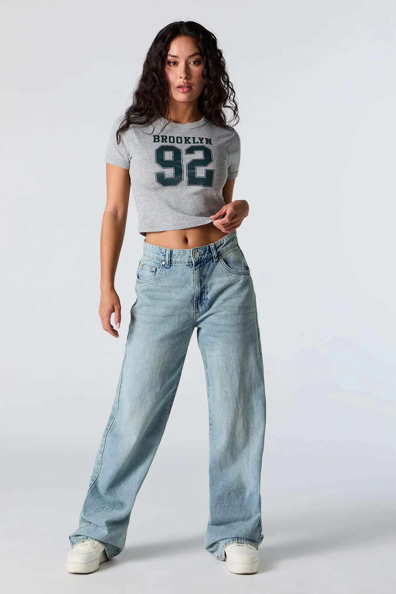 T-shirt ultracourt avec motif brodé Brooklyn 92 sold by Urban Planet product image thumbnail 3