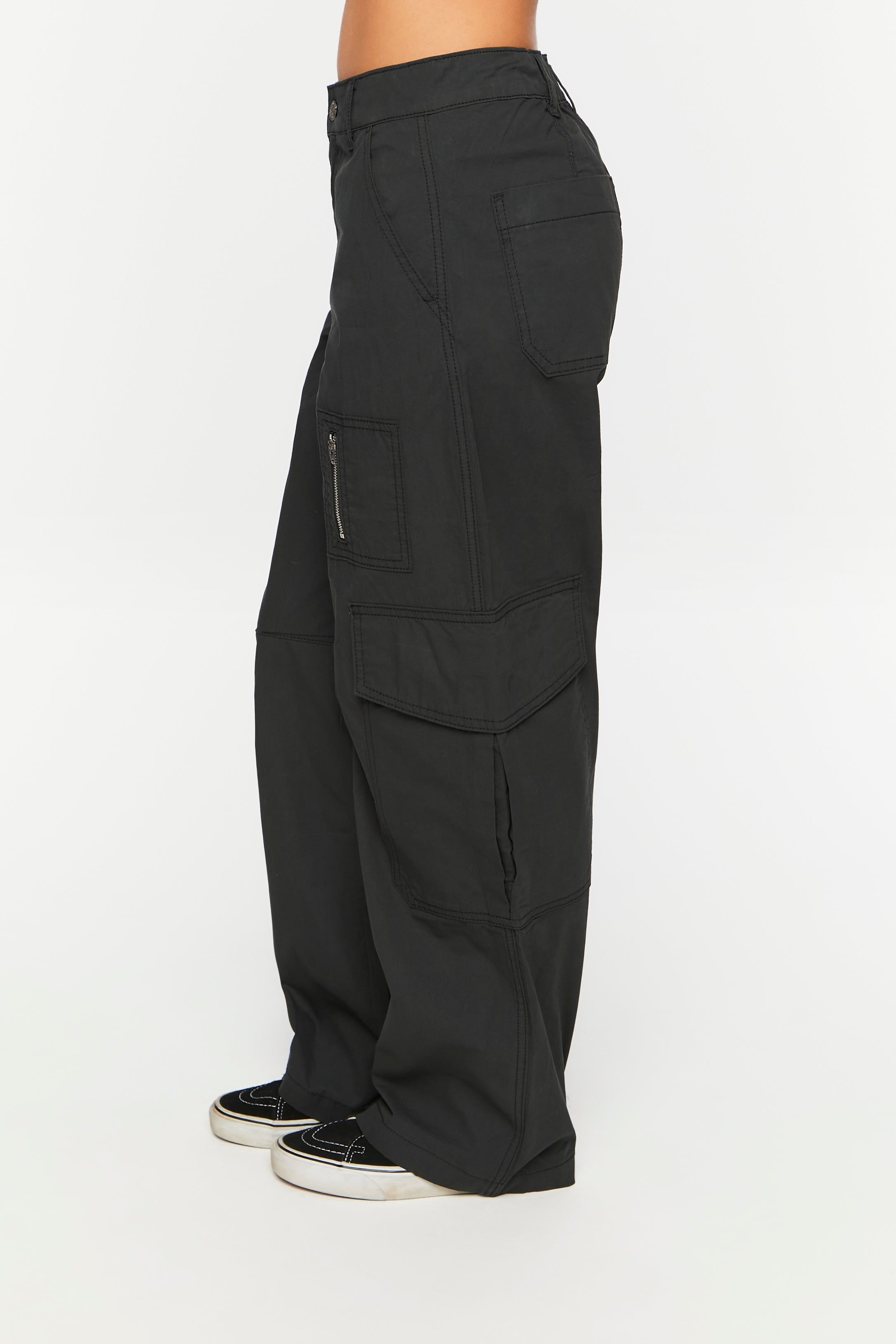 Pantalon cargo avec poches à fermeture à glissière sold by Urban Planet product image thumbnail 3