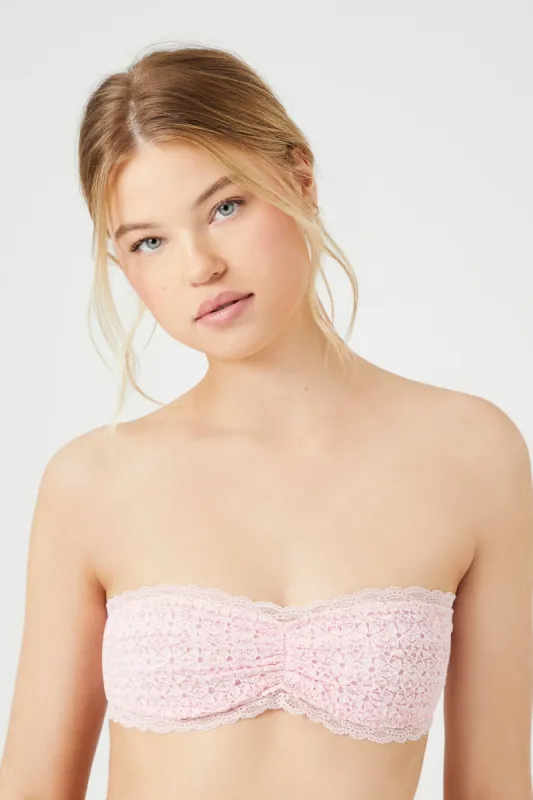 Bandeau en dentelle festonnée sold by Urban Planet
