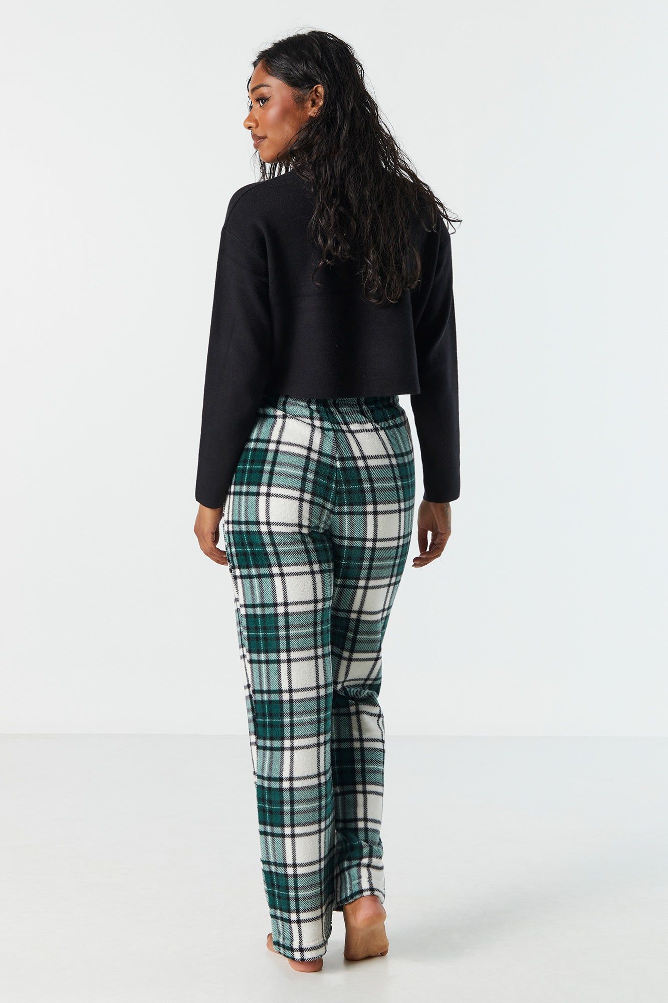 Pantalon vert de pyjama en peluche sold by Urban Planet product image thumbnail 3