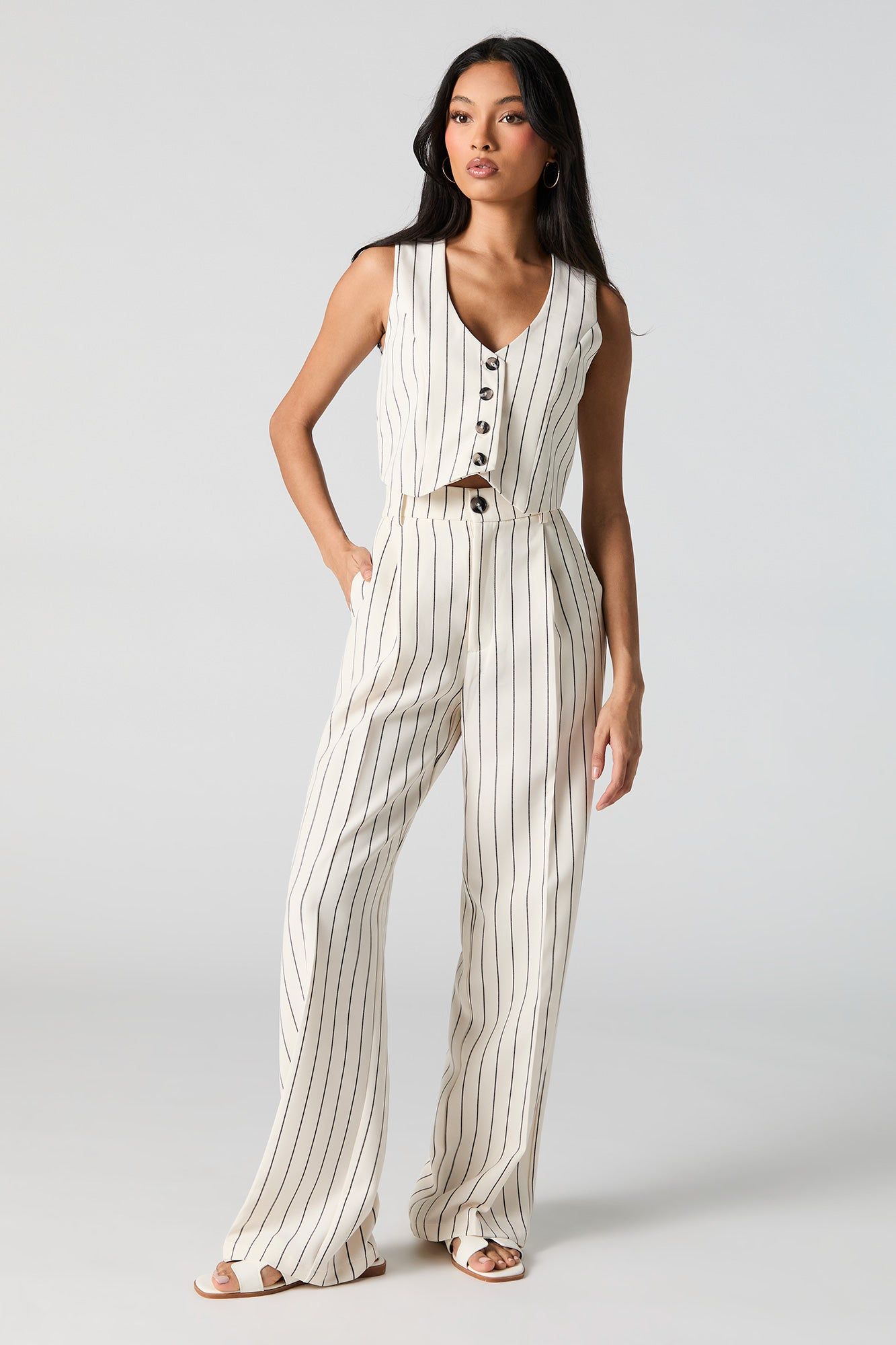 Veste boutonnée courte avec fines rayures sold by Urban Planet product image thumbnail 3