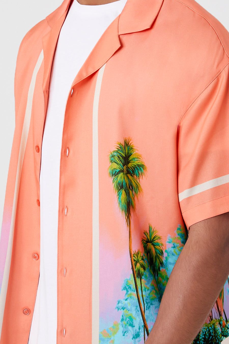 Haut boutonné avec motif tropical sold by Urban Planet product image thumbnail 5