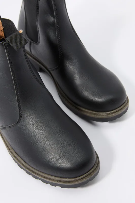 Bottes Chelsea en similicuir sold by Urban Planet