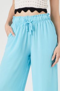 Pantalon à jambe large en crêpe à taille coulissante sold by Urban Planet