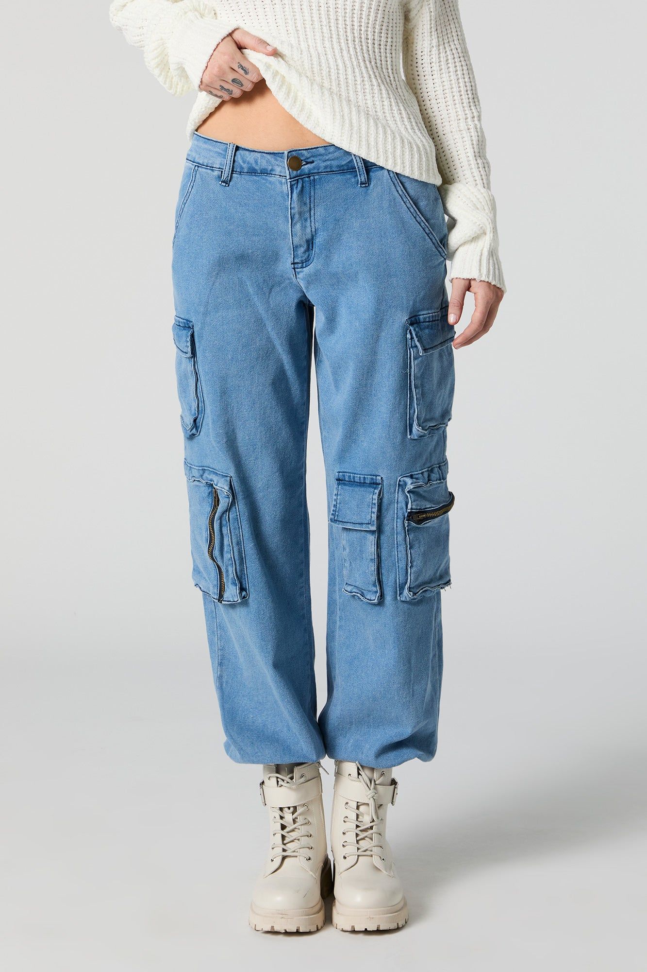 Jogger cargo en denim avec poches multiples sold by Urban Planet product image thumbnail 2