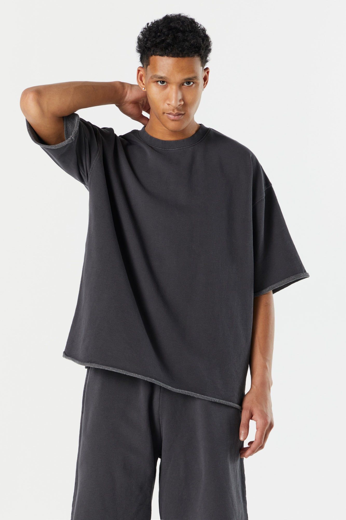 T-shirt ras du cou surdimensionné à ourlet roulé sold by Urban Planet product image thumbnail 4