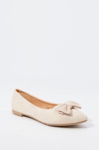 Ballerines avec boucles sold by Urban Planet