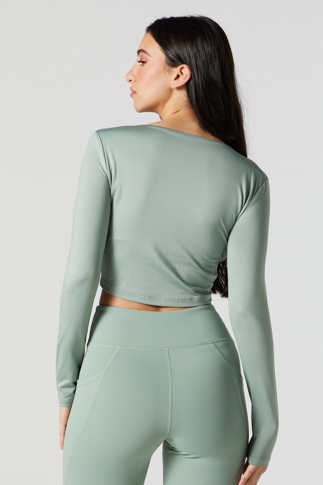 Haut Active à manches longues avec soutien-gorge coussiné sold by Urban Planet product image thumbnail 2