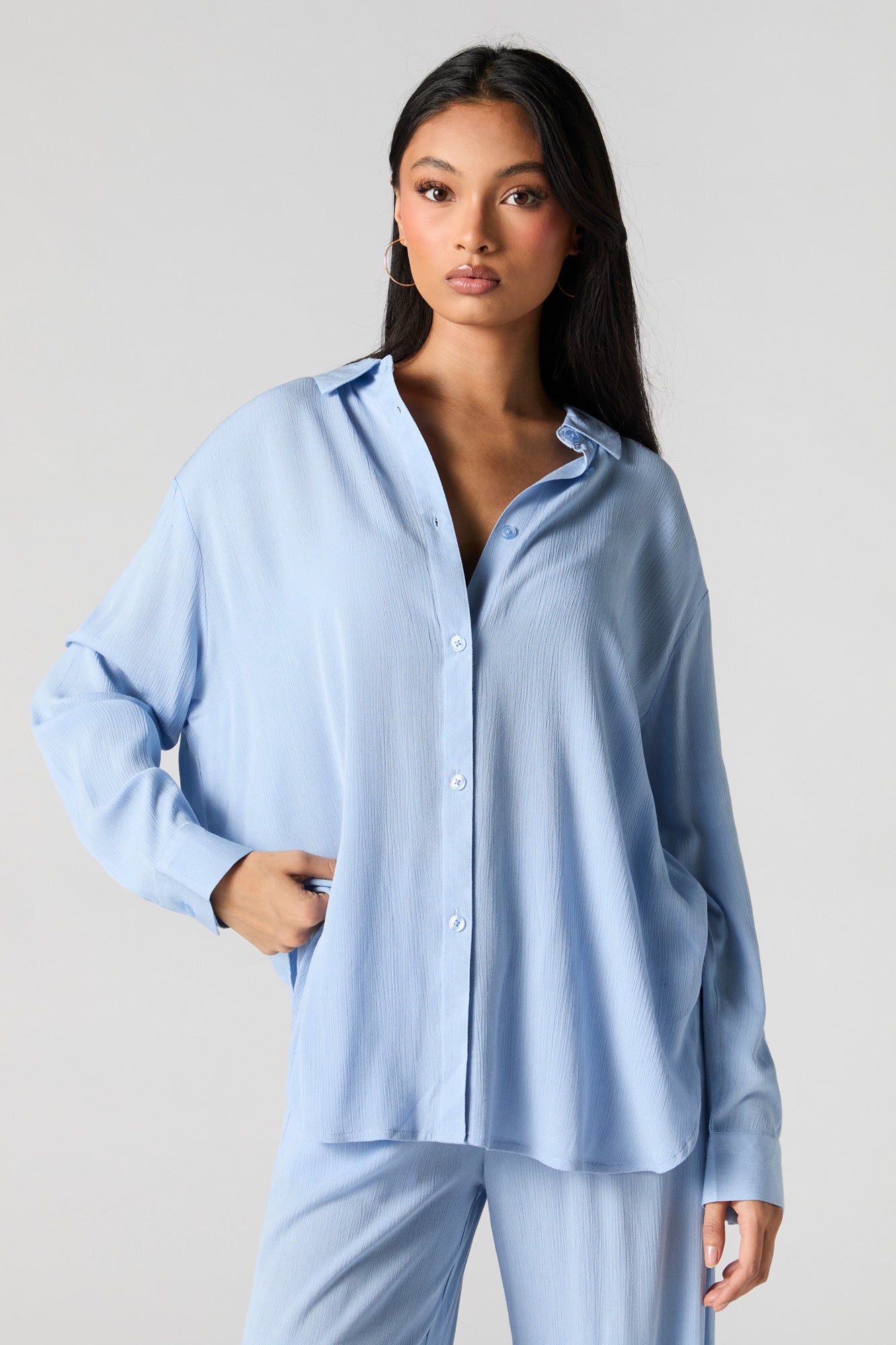 Haut boutonné surdimensionné texturé sold by Urban Planet