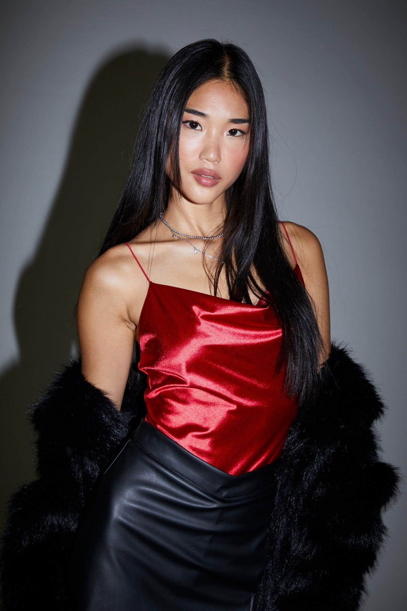 Maillot en satin avec col châle sold by Urban Planet