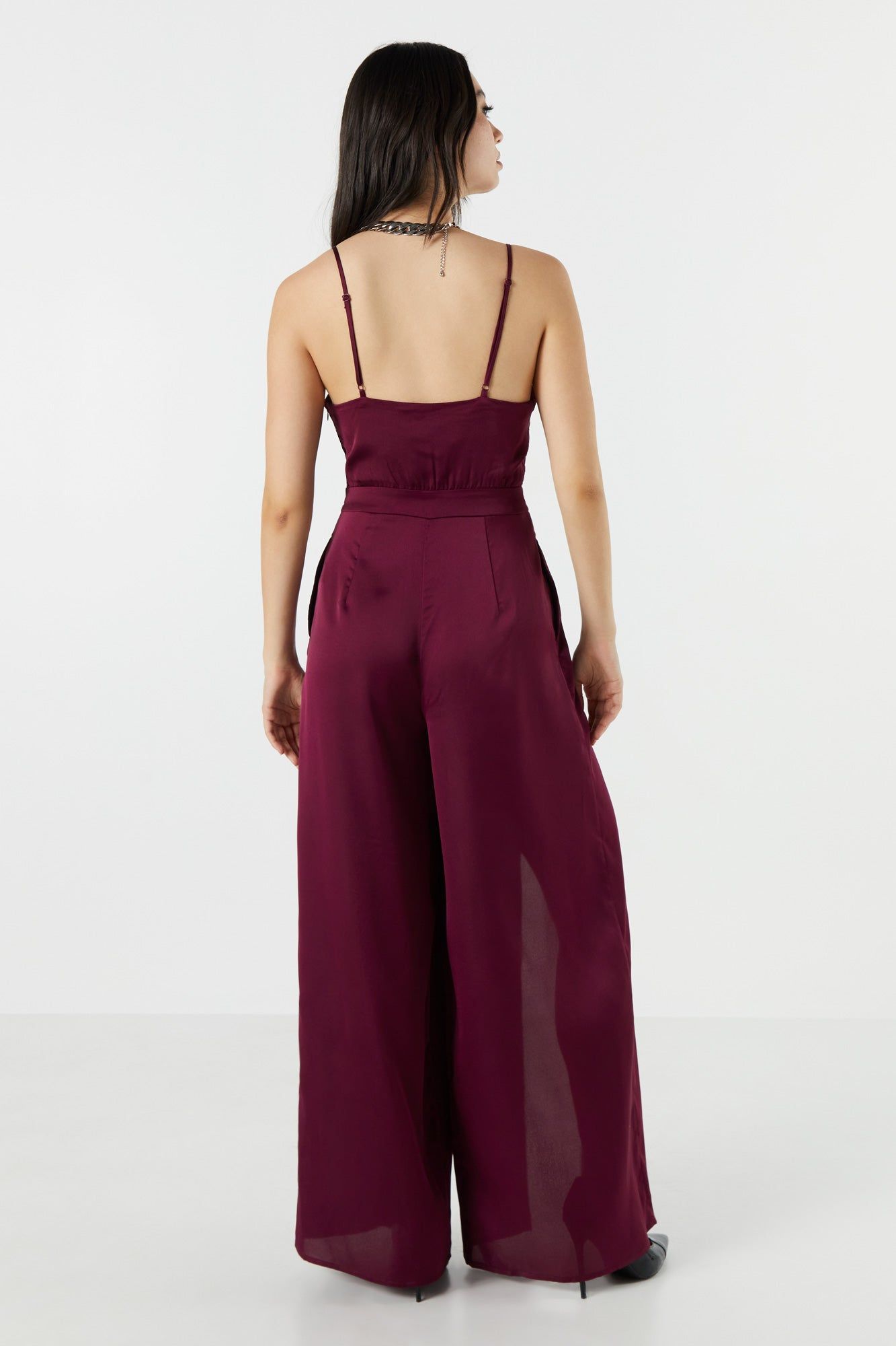 Justaucorps en satin à encolure en V sold by Urban Planet product image thumbnail 2