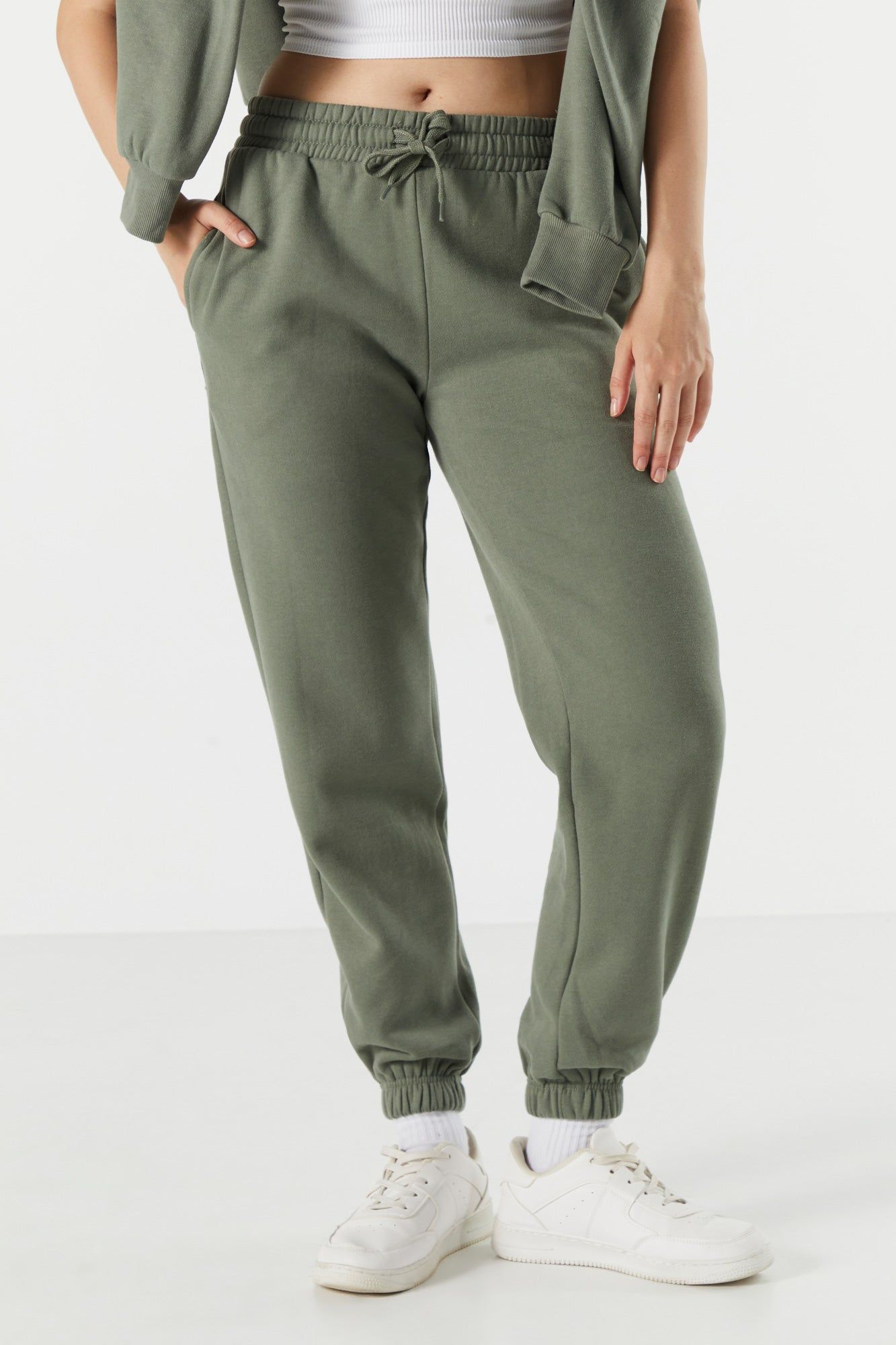 Pantalon de jogging en molleton à taille coulissante sold by Urban Planet product image thumbnail 19