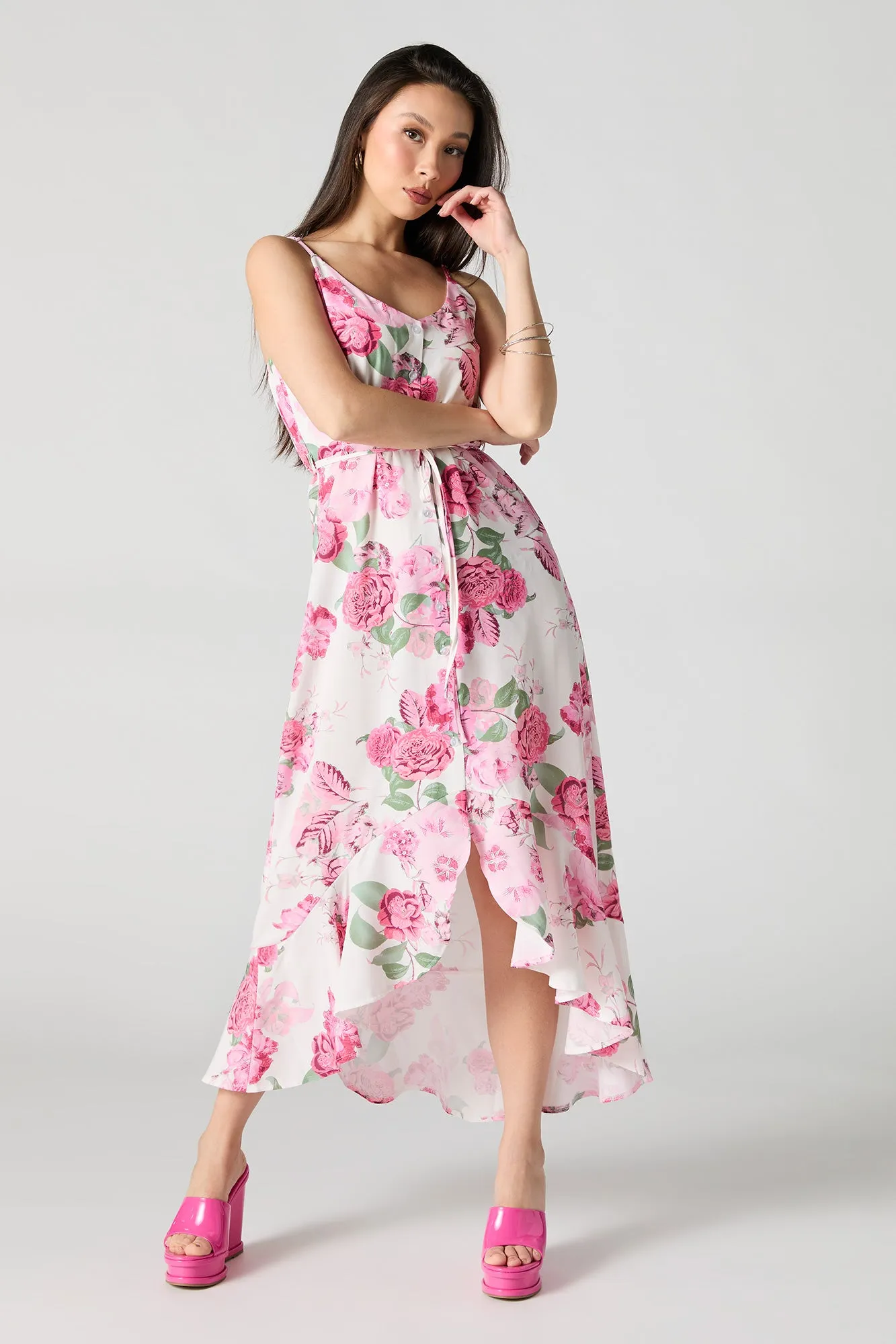 Robe midi boutonnée volantée fleurie avec attache sold by Urban Planet product image thumbnail 4